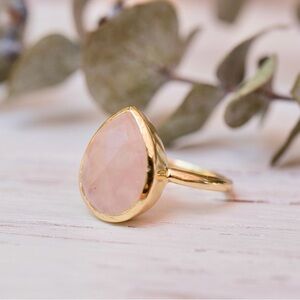 Rose Quartz Teardrop Ring - 18k Gold Plated - Size 6